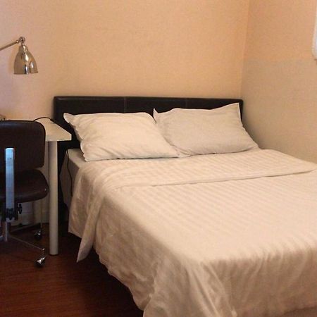 Апартаменты Family House In The City Center Ричмонд Экстерьер фото